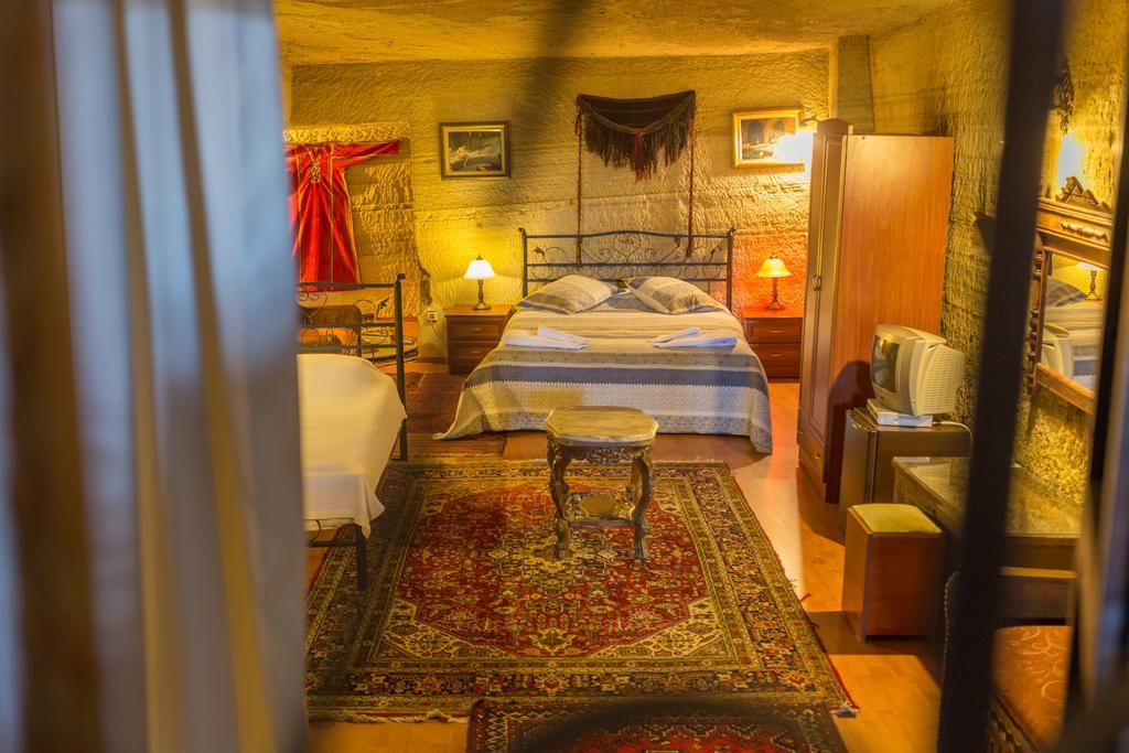 Oriental Cave Suites Goreme Room photo